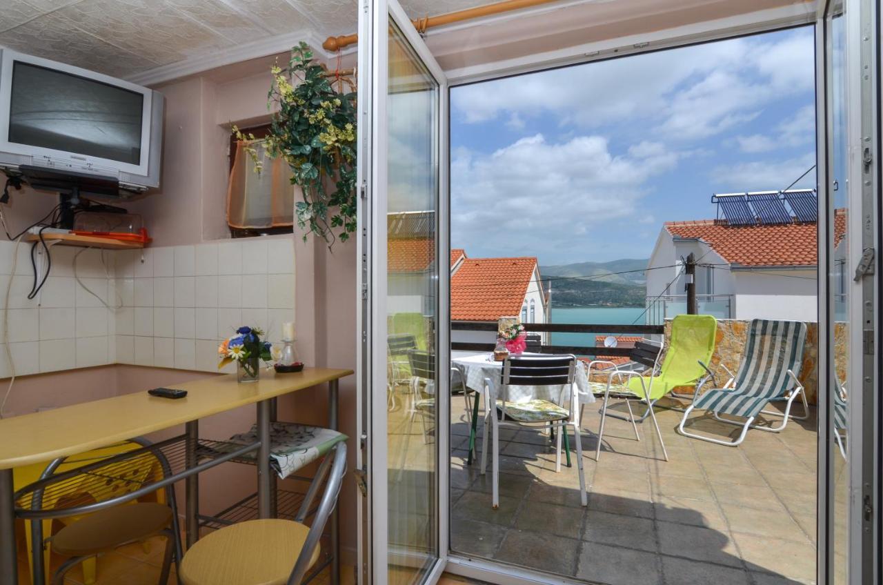 Apartmani Kate Trogir Eksteriør bilde