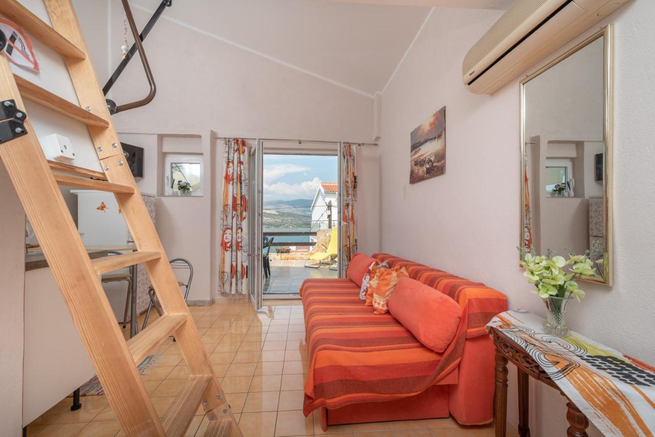 Apartmani Kate Trogir Eksteriør bilde