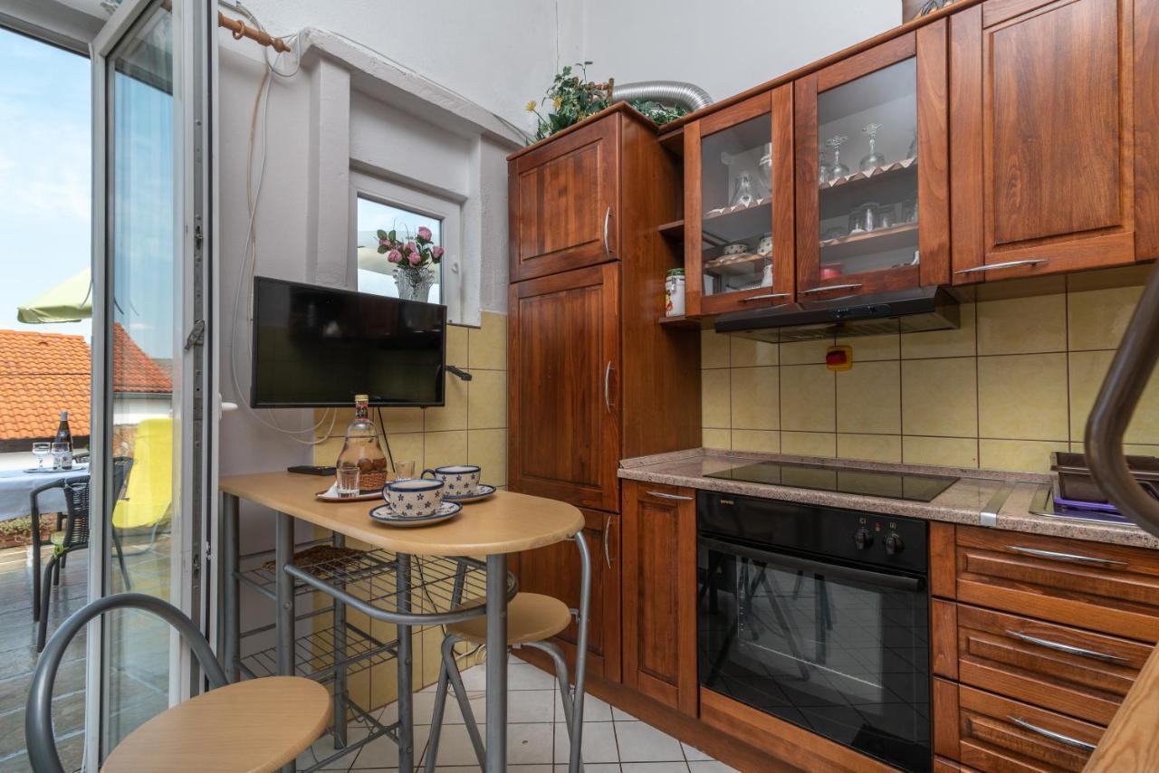 Apartmani Kate Trogir Eksteriør bilde